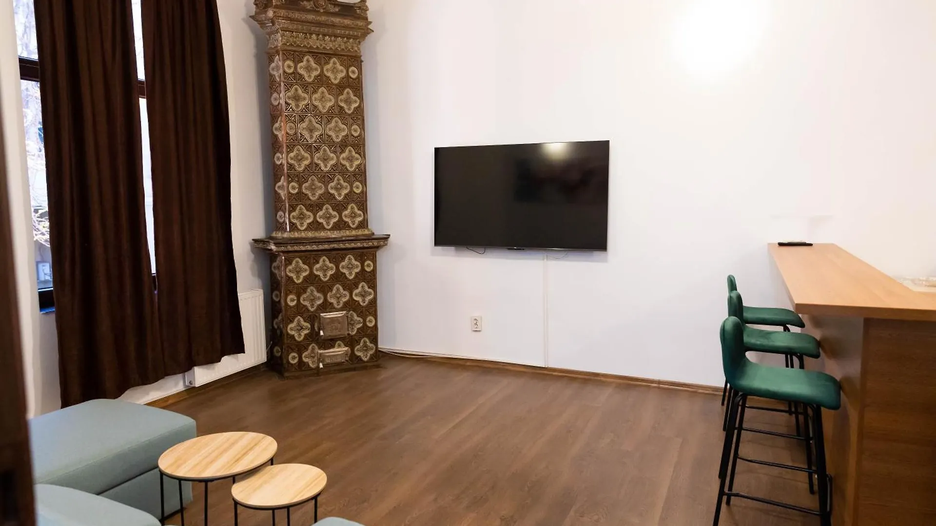 Lsix Appartement Boekarest